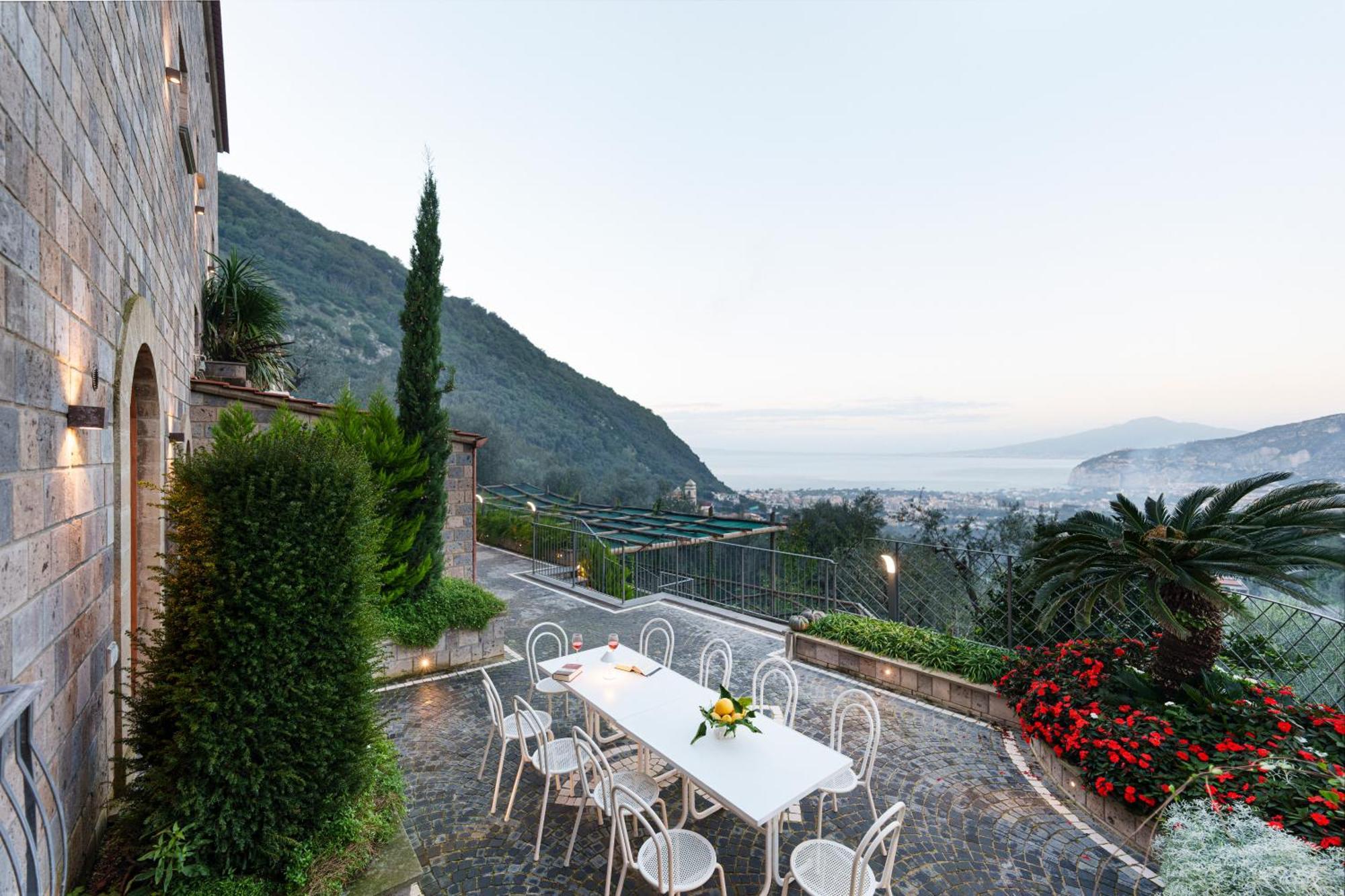 Holidays Homes The Dream Sant'Agnello Eksteriør billede